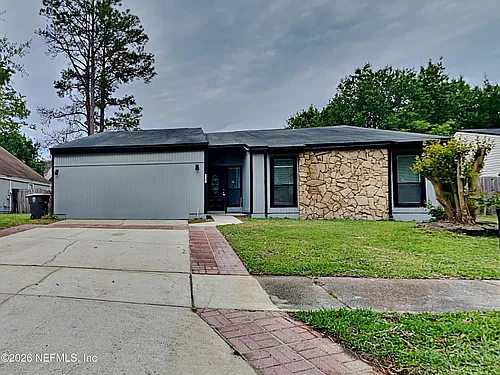 8148 Coralberry Ln W Photo 1