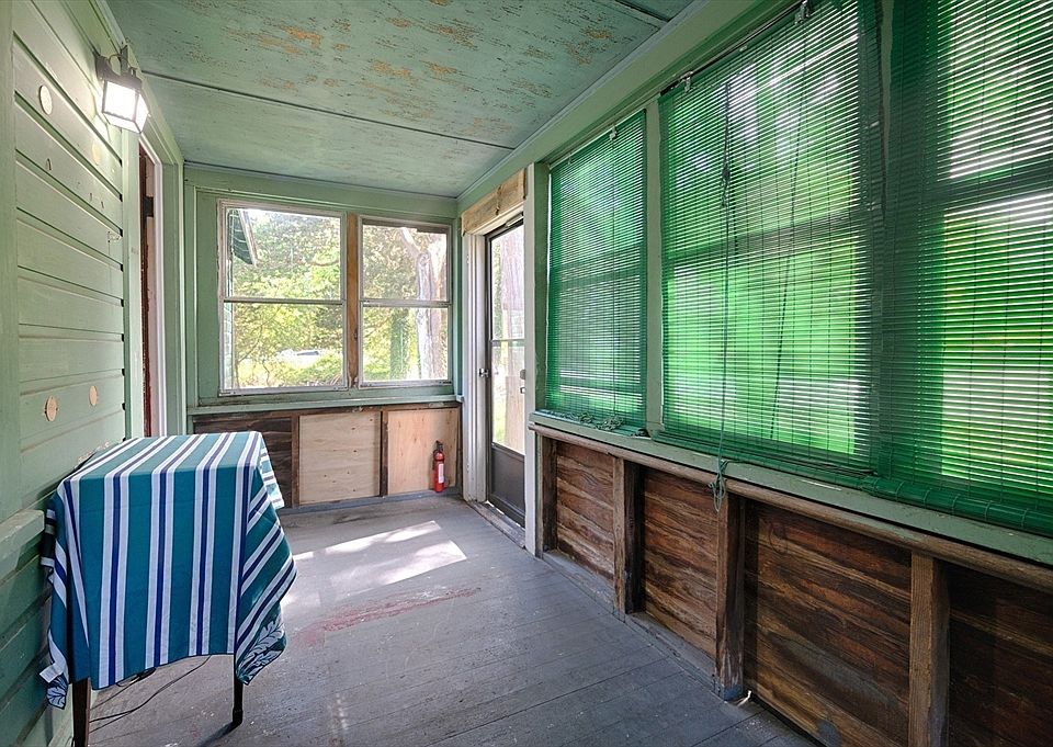 87 Howlands Ln, Kingston, MA 02364 Zillow