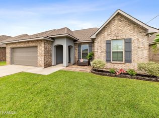 123 Chloe St, Broussard, LA 70518