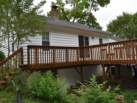 4th image of 4540 N Constantine Ave
