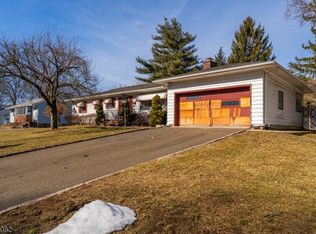 213 Haroldson Pl, Pompton Lakes, NJ