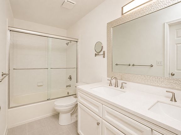 5th image of 31 Sandpiper Cir