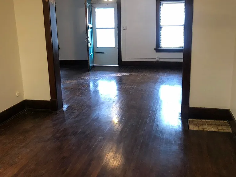 522 S 33rd St #530 — Photo 5