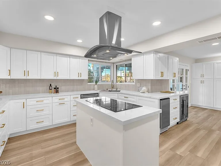 2868 Vista Del Sol Ave — Photo 42