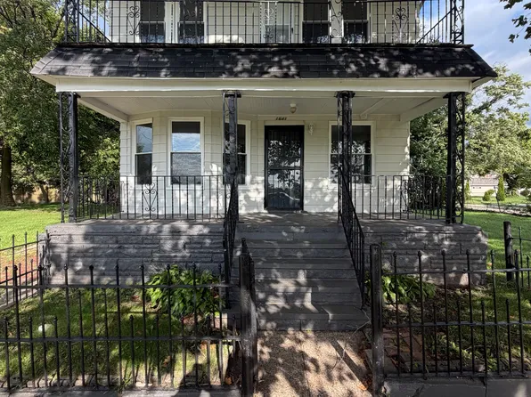 1641 E 70th St #1, Cleveland, OH 44103