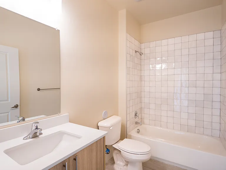 1620 E Hedrick Dr #1 — Photo 18