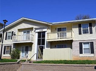 1468 Hawks Nest Dr APT F, Saint Charles, MO 63303