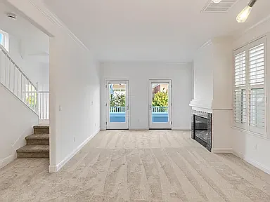 2609 Wisteria Way — Photo 10