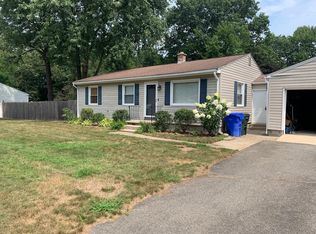 115 Butternut St, Springfield, MA 01128