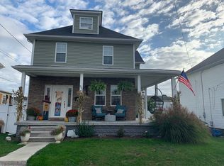 307 4th St, Glen Dale, WV