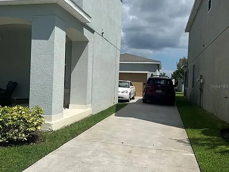 5160 Autumn Ridge Dr — Photo 30