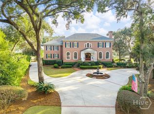 4 Prescott Ln, Savannah, GA 31411