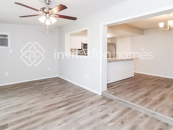 5th image of 4210 W Lupine Ave