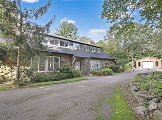 464 Smith Ridge Rd, South Salem, NY 10590