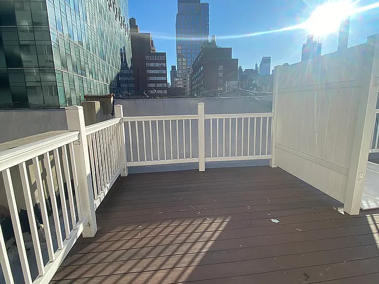405 E 69th St #5D — Photo 8