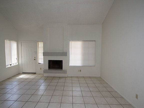 3rd image of 609 E Mesquite Cir Unit C121