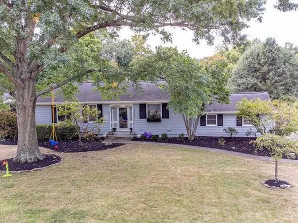 5229 Salem Hills Ln, Cincinnati, OH 45230