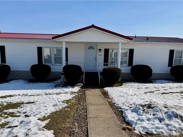 208 Jefferson Blvd, Mingo Junction, OH 43938
