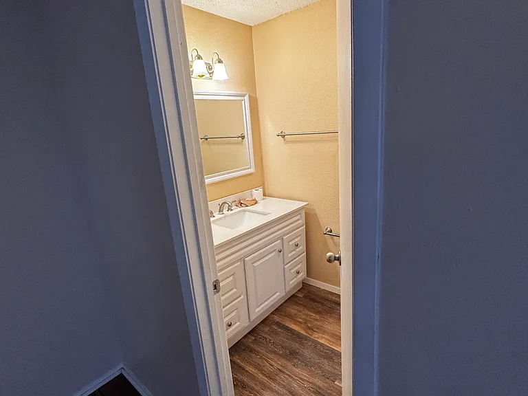 4700 Boulder Dr #1105 — Photo 6