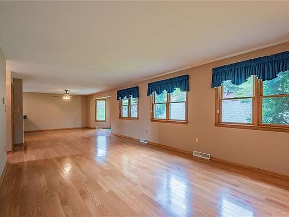 4th image of 14040 Audrey Jane Ct