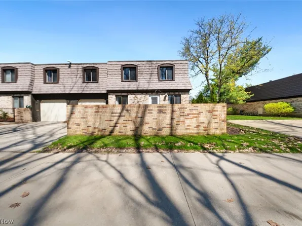 723 Tollis Pkwy, Broadview Heights, OH 44147