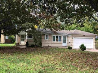 1895 24th Avenue Ct, Moline, IL 61265