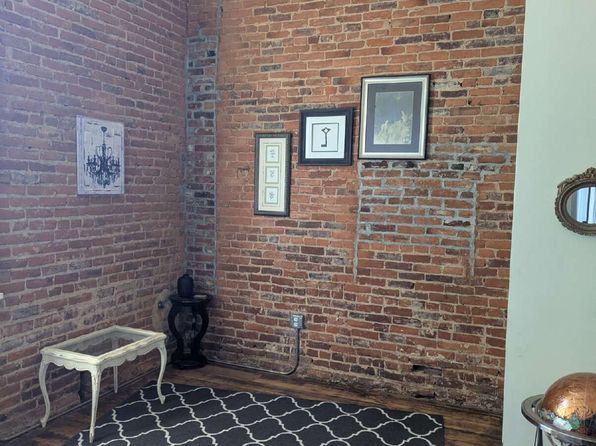 107 S Wayne St #4