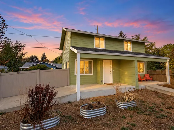 16317 SE Salmon St Unit A, Portland, OR 97233