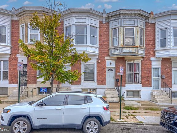 3rd image of 2858 Harlem Ave