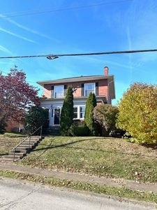 325 N Porter St, Waynesburg, PA, 15370