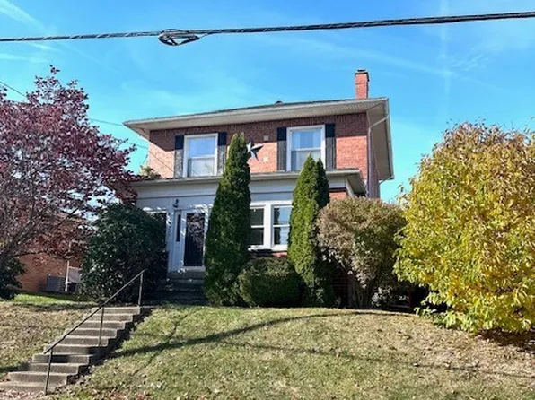 325 N Porter St, Waynesburg, PA 15370