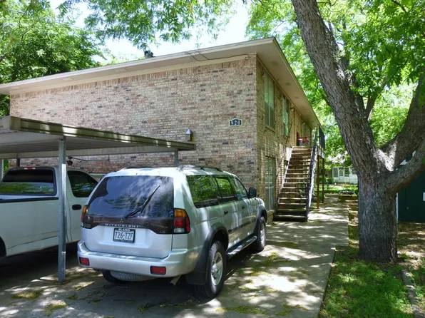 920 N Austin St, Denton, TX 76201