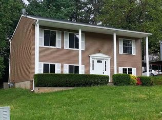 2905 Henslowe Dr, Raleigh, NC 27603