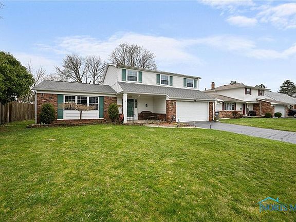 2nd image of 3657 Dewlawn Dr