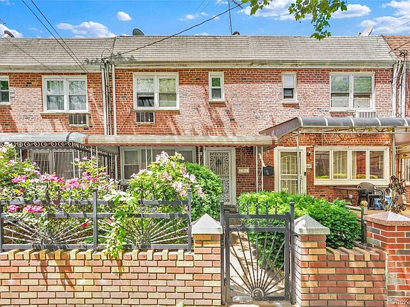 2nd image of 644 E 59th Street