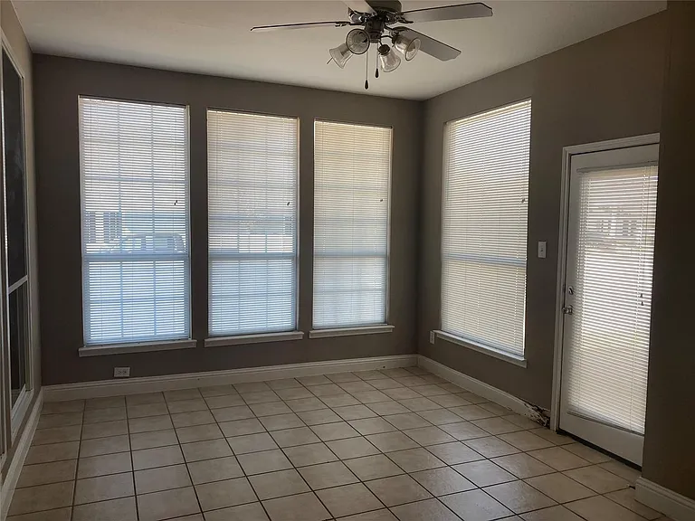 1717 Forsythe Dr — Photo 17