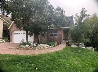 1646 E Eastoaks Dr, Fruit Heights, UT 84037