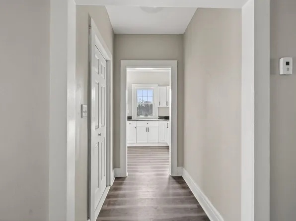 946 N Main St #2SW, Brockton, MA 02301