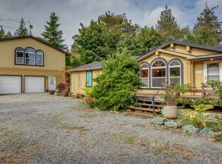 10833 Halloran Rd, Bow, WA 98232