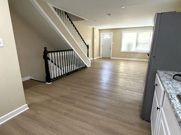 5391 Chillum Pl NE — Photo 8