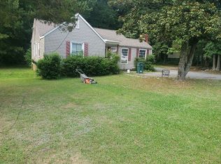 2924 N Parham Rd, Henrico, VA 23294