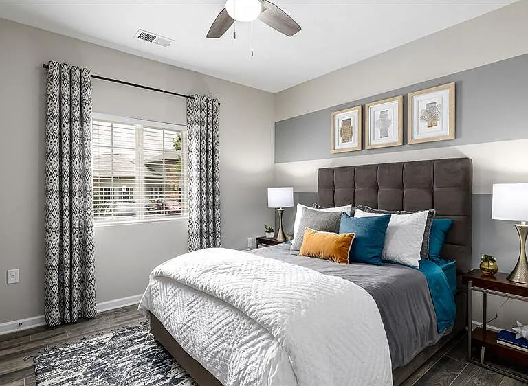 The Pointe at Heritage — Photo 12