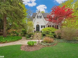 338 Maple Grove Dr, Oakville, ON L6J4V5