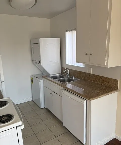 Alex Apartments — Photo 26