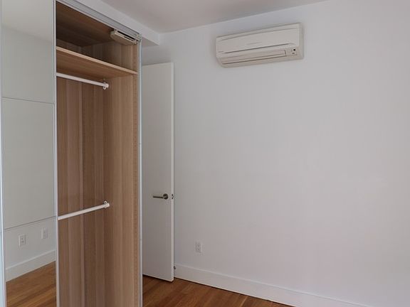 4th image of 127 Lefferts Pl #2FE