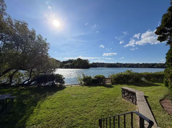 22 Hamilton Rd APT 108, Arlington, MA 02474