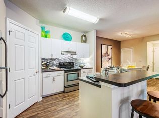 2 Sycamore Ln #9208, Woodstock, GA 30188