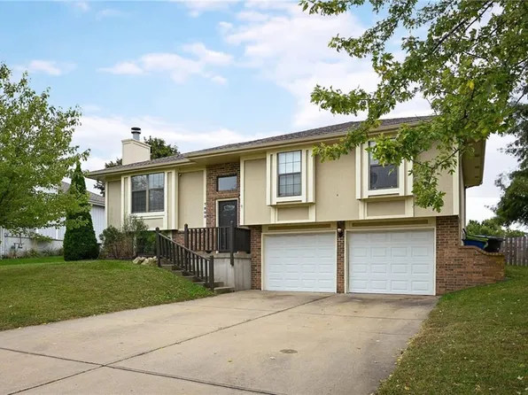 7803 E 162nd Ter, Belton, MO 64012