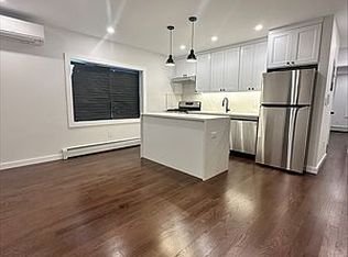 23-25 21st St #1, Astoria, NY 11105