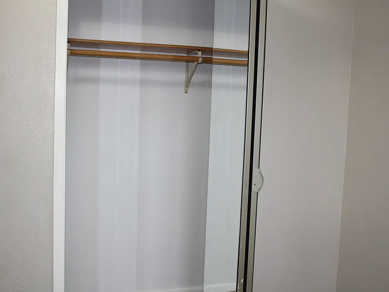 Apt 301 - 25_11192019